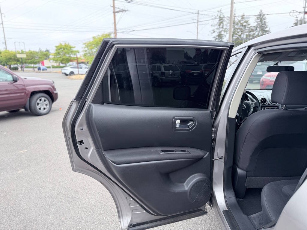 Used 2009 Nissan Rogue S AWD/4WD image 17