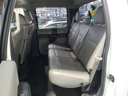 Used 2019 Ford F250 XL w/ Power Equipment Group AWD/4WD image 7