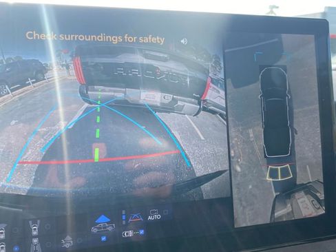 Used 2024 Toyota Tacoma Limited image 30