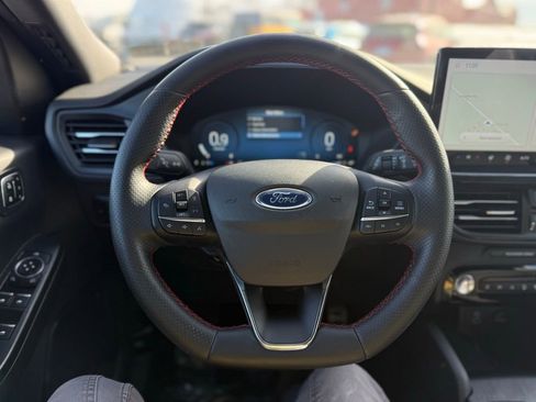 Used 2023 Ford Escape ST-Line Elite image 18