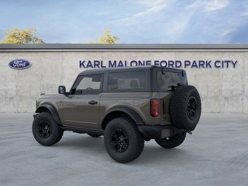 New 2026 Ford Bronco Badlands image 4