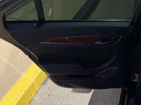 Used 2014 Cadillac CTS Luxury RWD image 18