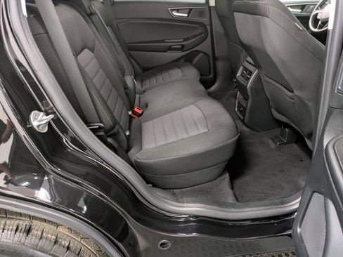 Used 2024 Ford Edge SE w/ Black Appearance Package AWD/4WD image 29