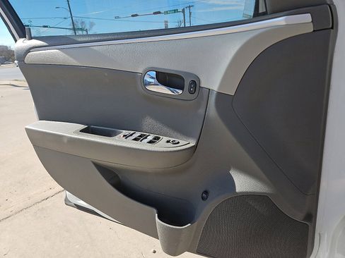 Used 2012 Chevrolet Malibu LS image 13