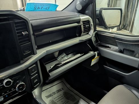 Used 2024 Ford F150 Lariat w/ Tow/Haul Package image 23