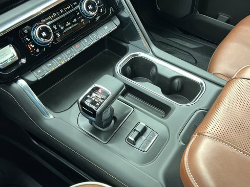 Used 2024 GMC Sierra 1500 Denali Ultimate image 25