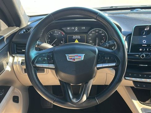 Used 2025 Cadillac CT4 Premium Luxury image 23