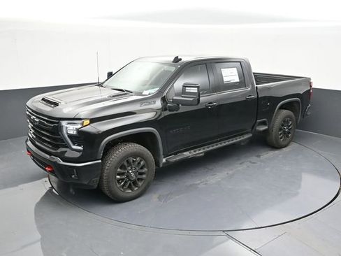New 2026 Chevrolet Silverado 2500 LTZ w/ Trail Boss Package AWD/4WD image 57