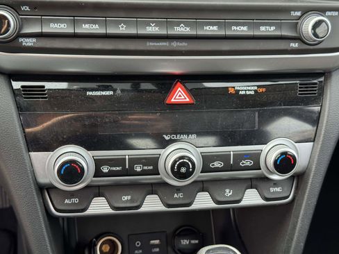 Used 2020 Hyundai Elantra SEL w/ Cargo Package (C1) image 25