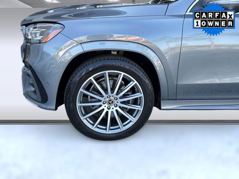Used 2025 Mercedes-Benz GLS 450 4MATIC image 12