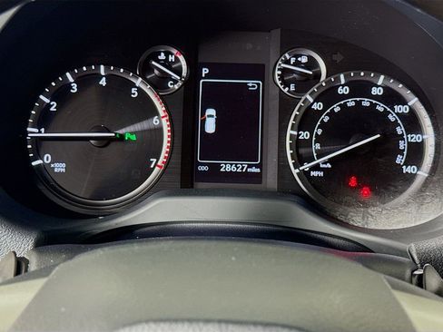 Certified 2023 Lexus GX 460 Premium image 12