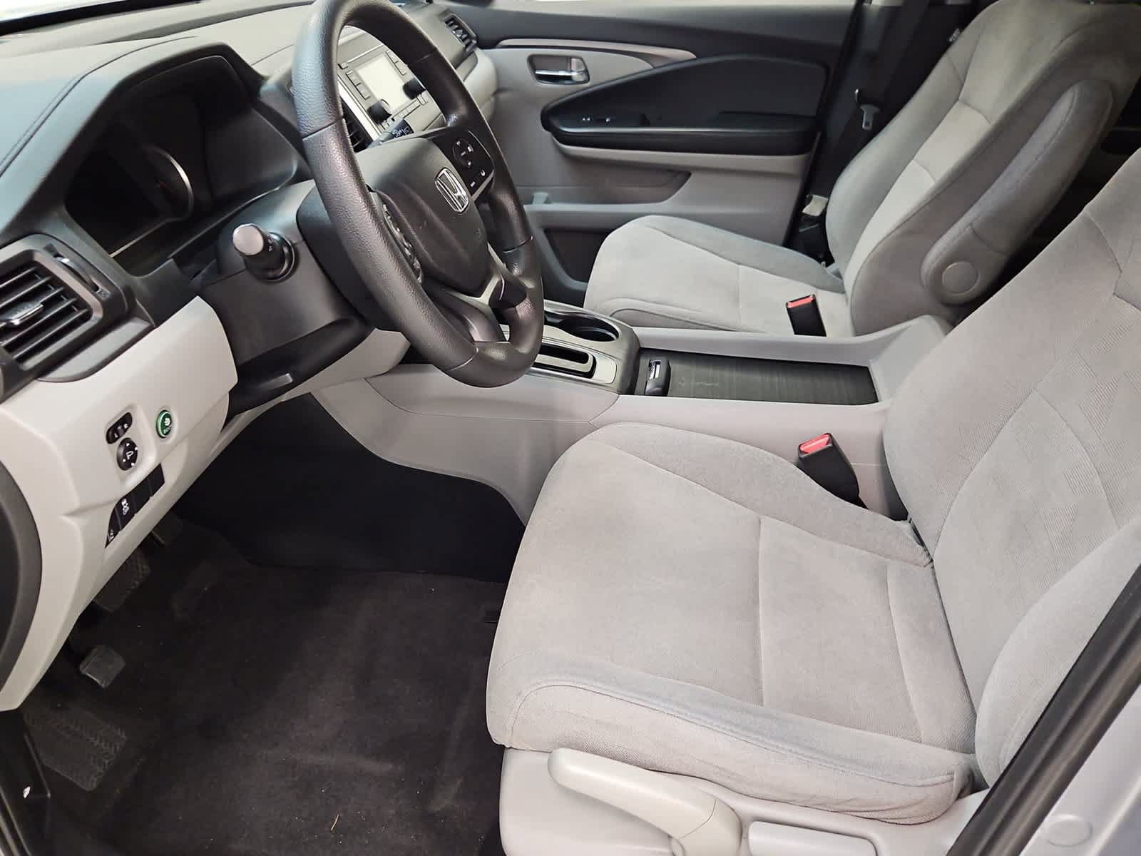 Used 2019 Honda Pilot LX image 16