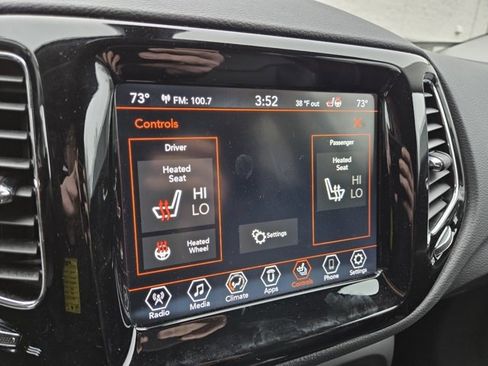 Used 2019 Jeep Compass Limited image 13