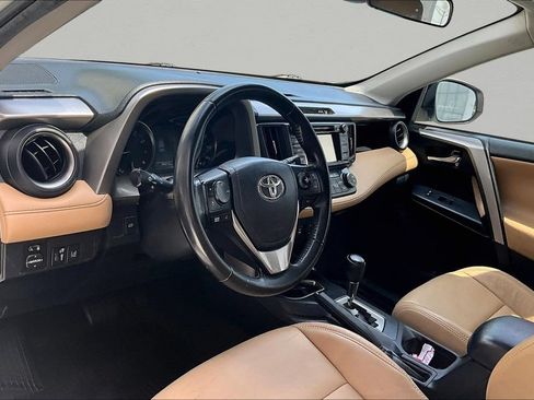 Certified 2018 Toyota RAV4 XLE FWD image 19