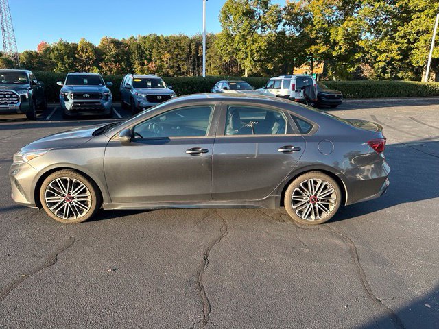 Used 2022 Kia Forte GT w/ GT Technology Package FWD image 5