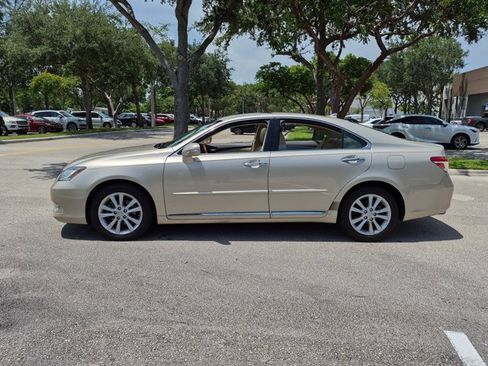 Used 2011 Lexus ES 350 FWD image 5