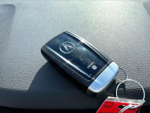 Used 2020 Acura MDX FWD image 13