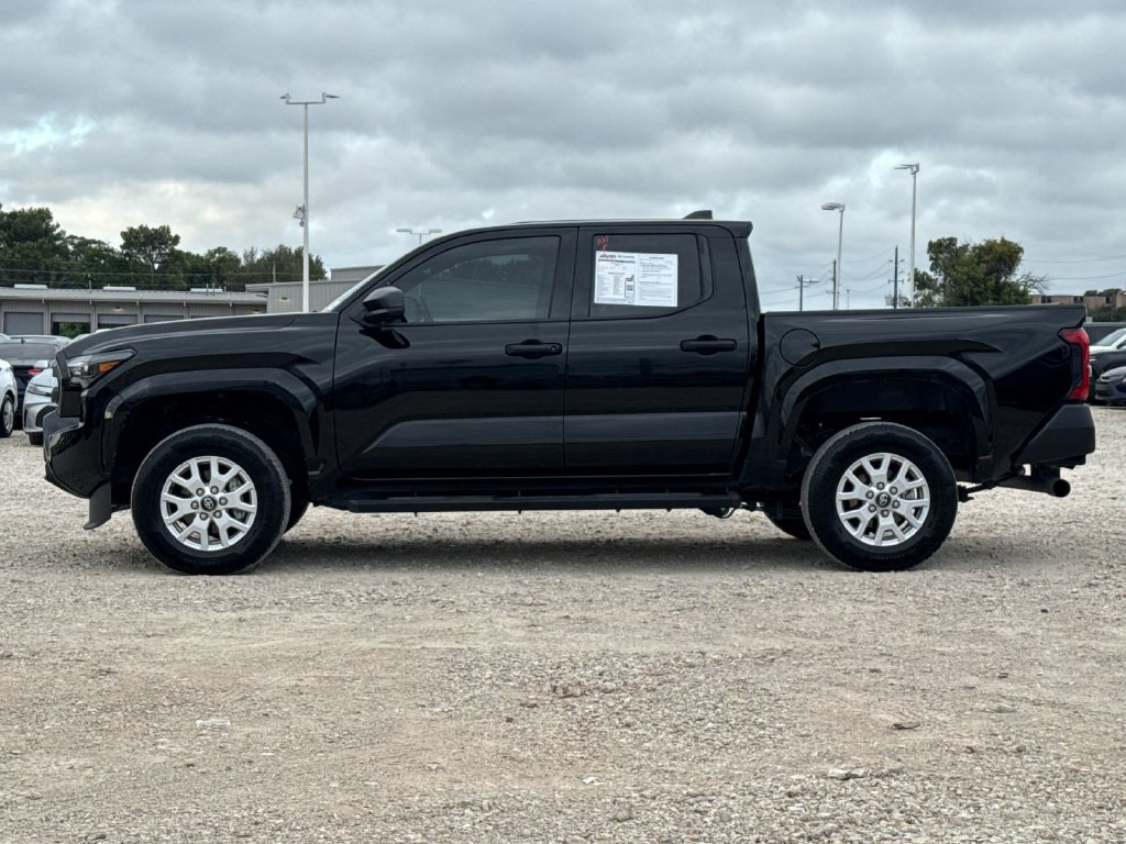 Certified 2025 Toyota Tacoma SR RWD image 3