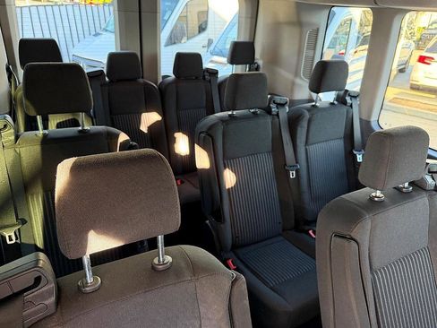 Used 2018 Ford Transit 350 XLT image 17