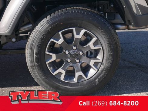 New 2026 Jeep Gladiator Sport AWD/4WD image 39