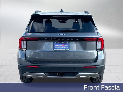 New 2026 Ford Explorer Active w/ Active Comfort Package image 9