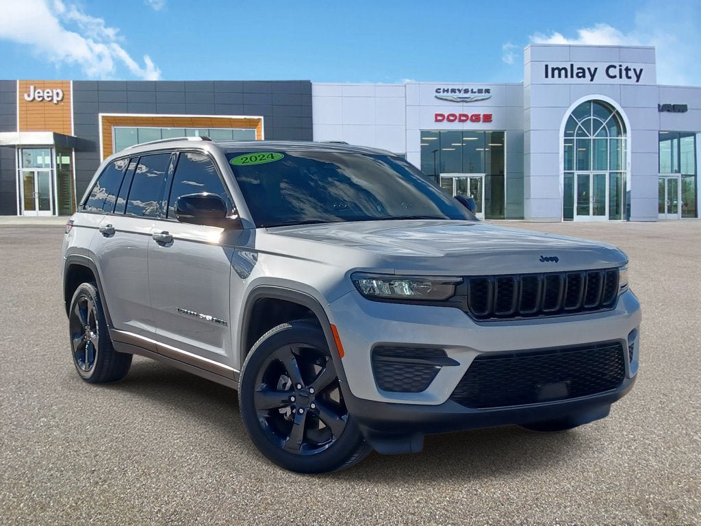 Used 2024 Jeep Grand Cherokee Altitude AWD/4WD 360° Tour