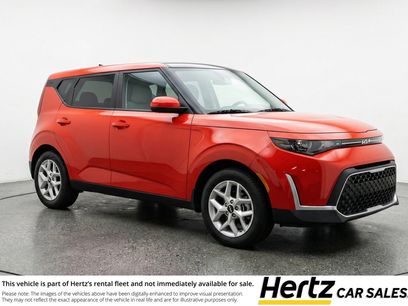 Used 2025 Kia Soul LX w/ LX Technology Package