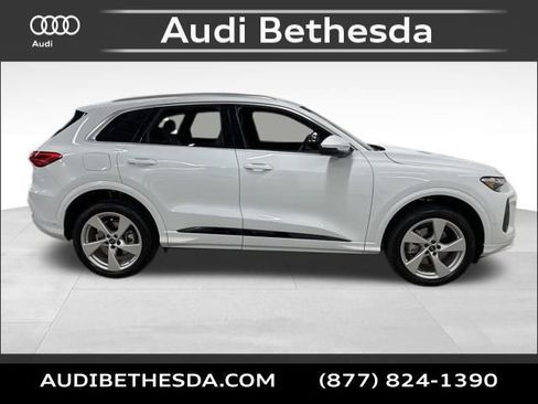 New 2025 Audi Q5 Premium Plus image 8