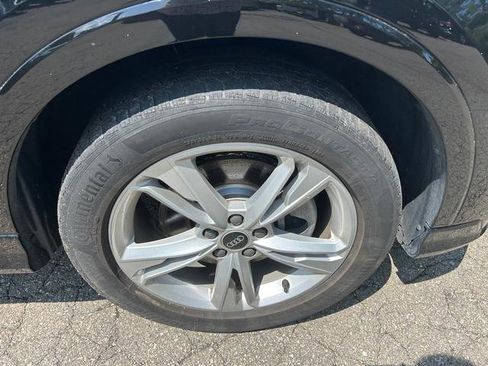 Used 2022 Audi Q3 2.0T Premium w/ Convenience Package image 27