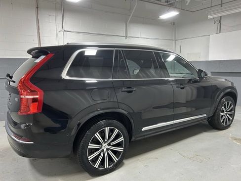 Used 2024 Volvo XC90 B5 Plus image 3