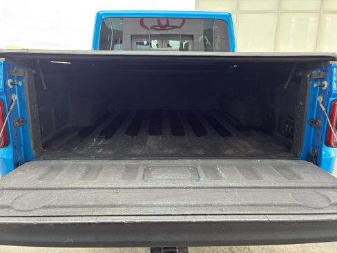 Used 2020 Jeep Gladiator Rubicon image 9