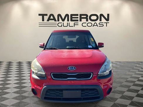 Used 2012 Kia Soul + w/ Audio Pkg FWD image 2