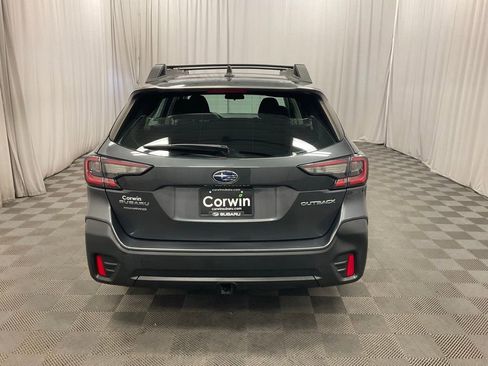 Used 2022 Subaru Outback 2.5i image 3