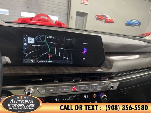 Used 2023 Kia Telluride EX image 38