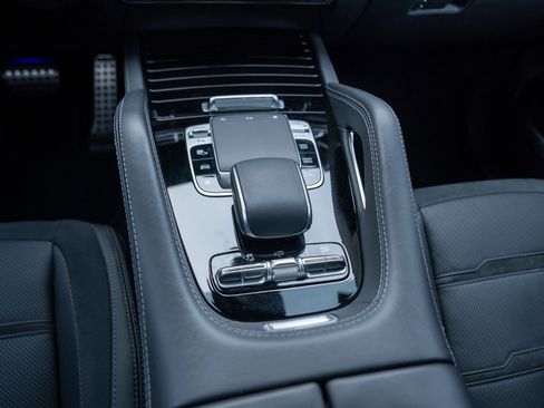 Certified 2021 Mercedes-Benz GLE 53 AMG 4MATIC image 25