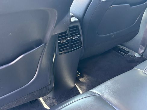 Used 2024 Kia Niro Wind FWD image 30