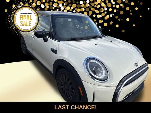 Used 2022 MINI Cooper 4-Door Hardtop image 5