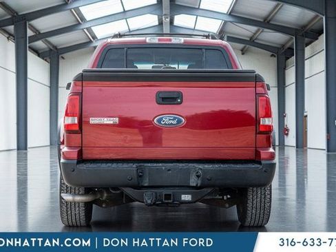 Used 2010 Ford Explorer Sport Trac XLT image 27