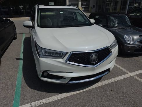 Used 2017 Acura MDX SH-AWD w/ Advance Package image 3