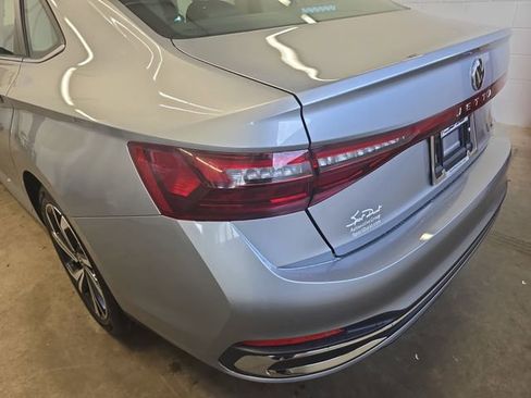 New 2026 Volkswagen Jetta SEL FWD image 24