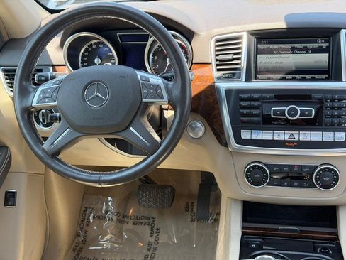 Used 2015 Mercedes-Benz ML 350 4MATIC image 14