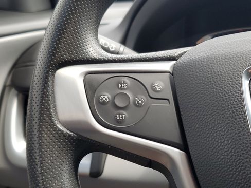 Used 2024 GMC Terrain SLE w/ Driver Convenience Package FWD image 25
