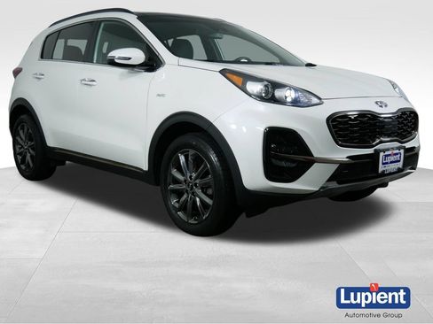 Used 2020 Kia Sportage S w/ Option Group 020 AWD/4WD image 1