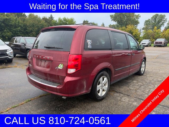 Used 2016 Dodge Grand Caravan w/ SE Plus Package FWD image 3