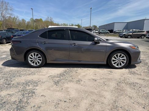 Used 2023 Toyota Camry LE image 6