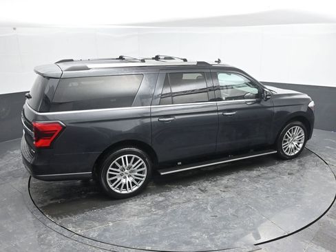 Used 2023 Ford Expedition Max Limited image 14
