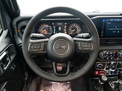 New 2026 Jeep Gladiator Mojave image 14