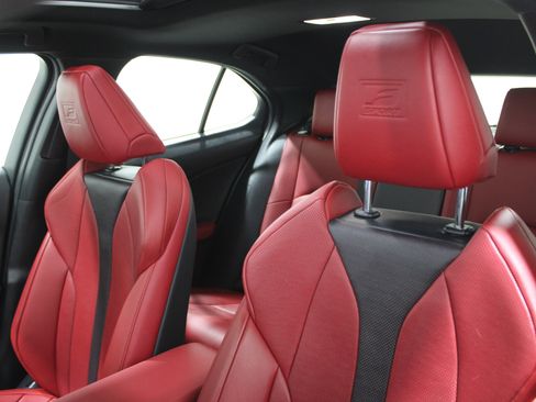 Used 2024 Lexus UX 250h F Sport image 5