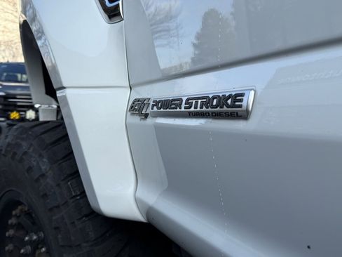 Used 2020 Ford F450 Platinum w/ FX4 Off-Road Package image 35