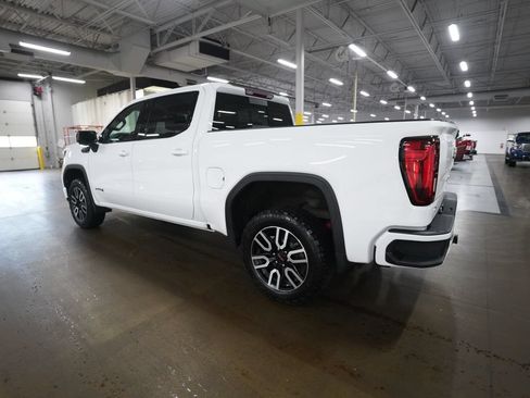 Used 2023 GMC Sierra 1500 AT4 w/ AT4 Preferred Package AWD/4WD image 32